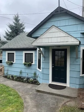 Buy this studio house on 443 South 30th Street in Tacoma, WA 98402