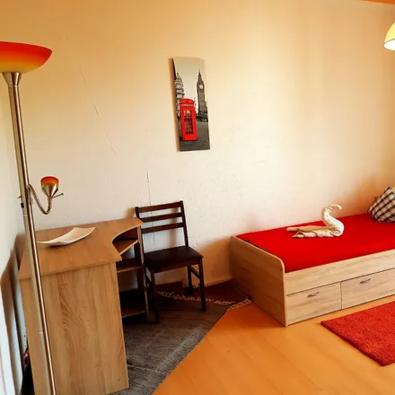 Rent this 1 bed apartment on Liebigstraße 14 in 08529 Plauen, Germany