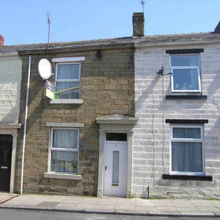 Rent this 2 bed townhouse on Barnes Street in Clayton-le-Moors, BB5 5PQ