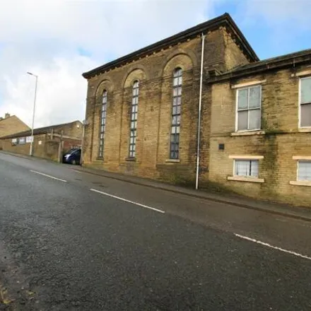 Rent this 1 bed room on Tattenwall's Barbers Shop in Albert Road, Queensbury