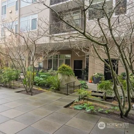 Image 2 - Ellington Condominiums I, 2701 1st Avenue, Seattle, WA 98121, USA - House for rent