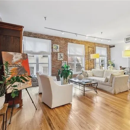 Buy this 1 bed condo on 528 Baronne Street in New Orleans, LA 70139