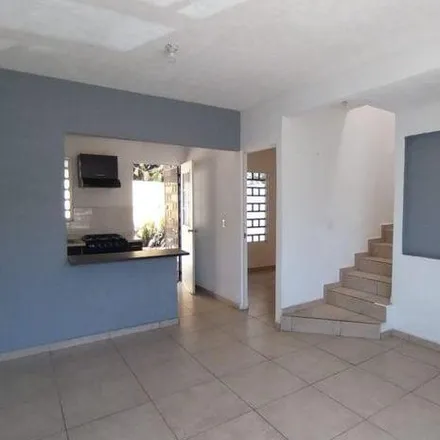 Rent this 3 bed house on Avenida Albaterra in Albaterra, 45200