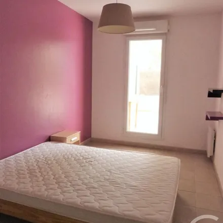 Rent this 2 bed apartment on 15 Rue Brunet in 13004 Marseille, France