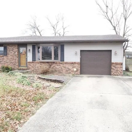 Buy this 3 bed house on 826 Briarwood Drive in Bethalto, IL 62010