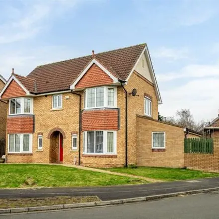 Rent this 4 bed house on Redgrave Close in York, YO31 8SX