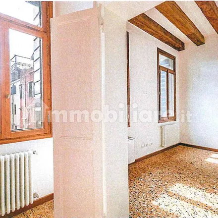 Image 9 - Palazzo Corner Mocenigo, Campo San Polo, 30125 Venice VE, Italy - Apartment for rent