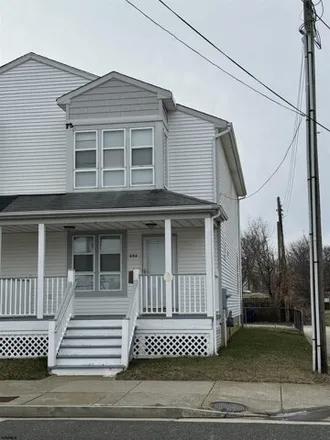 Rent this 3 bed house on Spring Lane in Atlantic City, NJ 08401