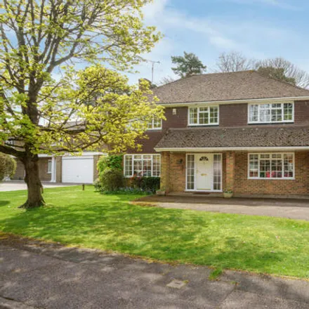 Buy this 5 bed house on Chatsworth Heights in Camberley, GU15 1NH