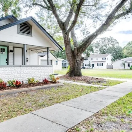 Image 1 - 280 29th Street South, Saint Petersburg, FL 33712, USA - House for sale