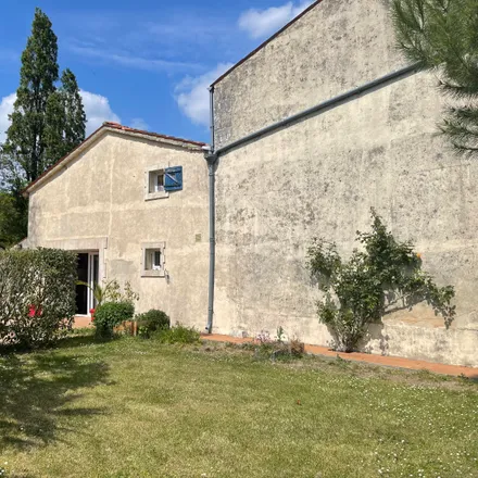 Buy this 6 bed house on unnamed road in 17400 Mazeray, France