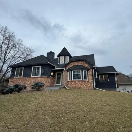 Buy this 5 bed house on 18670 Clear View Drive in Minnetonka, MN 55345