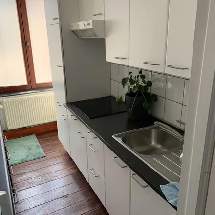Rent this 1 bed apartment on Rue de la Poudrière - Kruitmolenstraat 70 in 1000 Brussels, Belgium