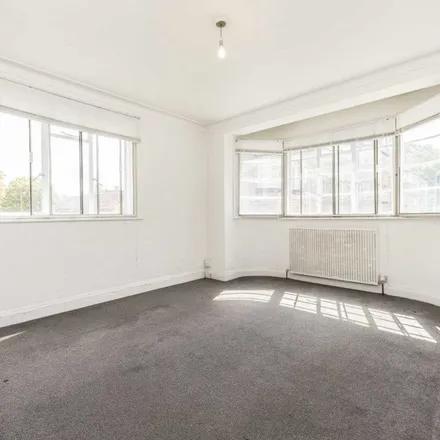 Image 4 - Vicar's Bridge, Hanger Lane, London, W5 1DX, United Kingdom - Apartment for rent