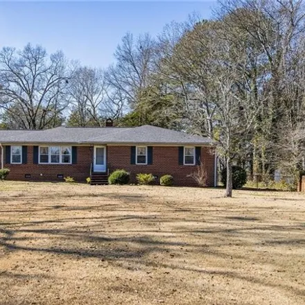 Buy this 3 bed house on 277 College Circle in Cedartown, GA 30125