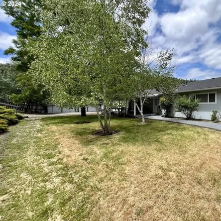 Image 3 - 209 Bellwood Ln, Roseburg, Oregon, 97471 - House for sale