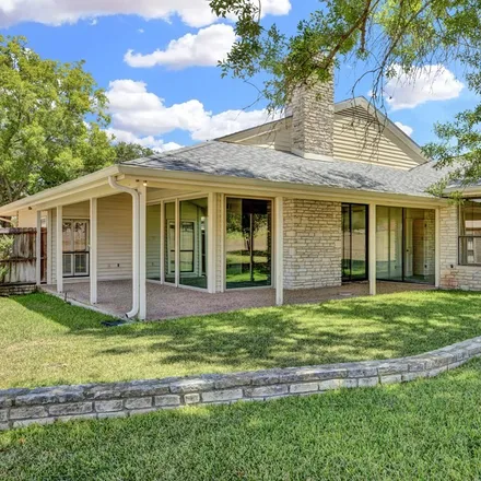 Image 4 - 2204 Rock Creek Drive, Kerrville, TX 78028, USA - House for sale