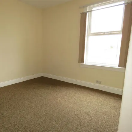 Image 6 - 171 Edmund Road, Cultural Industries, Sheffield, S2 4EG, United Kingdom - House for rent