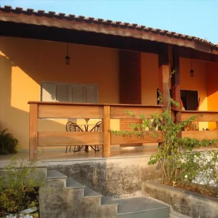Buy this 5 bed house on Rua Brasilina Benedita Barros in Serpa, Caieiras - SP