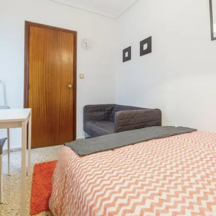 Image 5 - Horno María, Carrer del Poeta Mas i Ros, 46021 Valencia, Spain - Apartment for rent