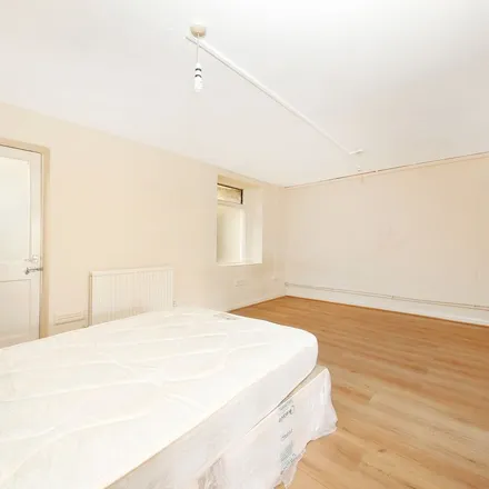 Rent this 1 bed apartment on Lucas Street in Lewisham Way, London