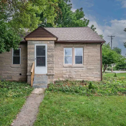 Buy this 4 bed house on 708 West Dixie Street in Bloomington, IN 47403