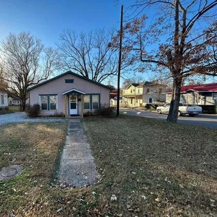 Image 3 - 283 East College Avenue, Berryville, AR 72616, USA - House for sale