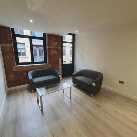 Image 3 - Cape Street, Bradford, BD1 4RP, United Kingdom - Apartment for rent