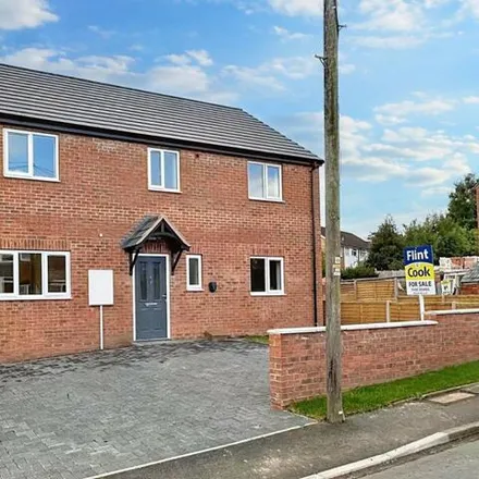 Buy this 4 bed house on Old Eign Hill in Hereford, HR1 1UA