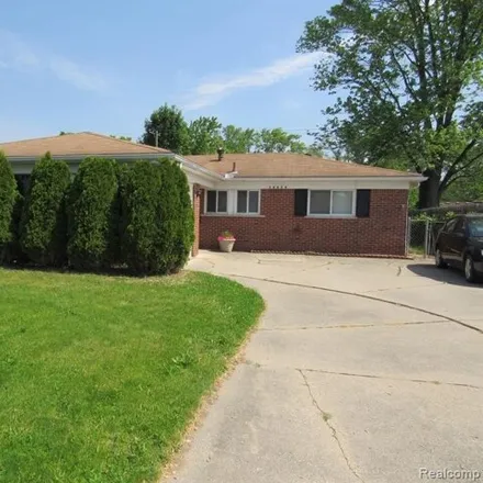 Buy this 3 bed house on 30074 Shiawassee Road in Farmington Hills, MI 48336