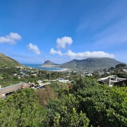 Rent this 4 bed apartment on Daphne Street in Cape Town Ward 74, Hout Bay