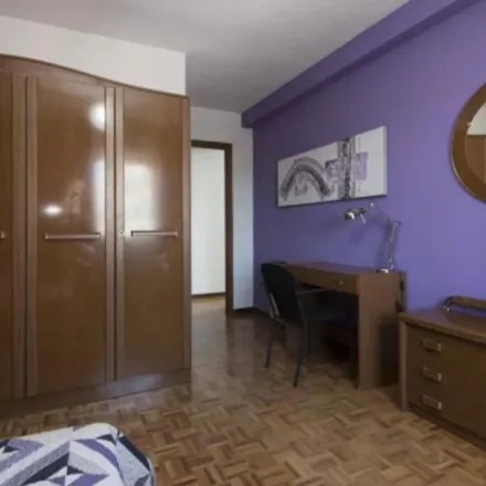 Rent this 5 bed apartment on Louisiana Rock Bar in Ronda de la Pescadería, 28801 Alcalá de Henares