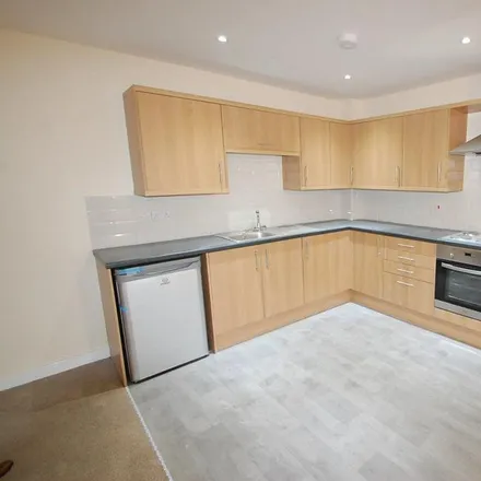 Rent this 2 bed apartment on Horninglow Primary: A de Ferrers Trust Academy in Horninglow Road North, Burton-on-Trent