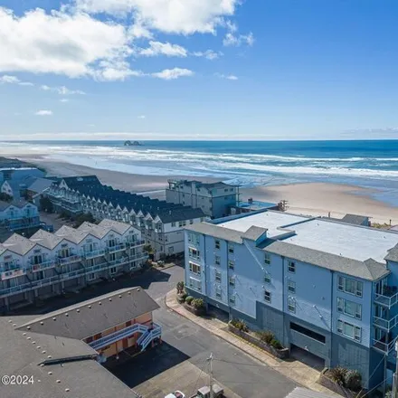 Buy this 2 bed condo on 322 North Pacific Street in Rockaway Beach, Manhattan Beach