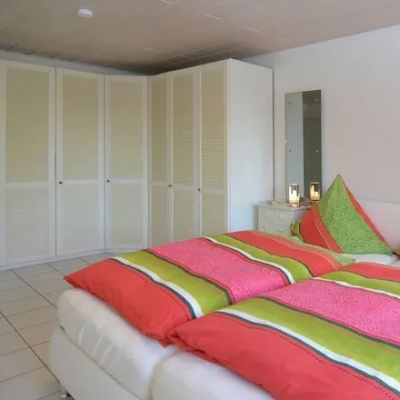 Rent this 1 bed apartment on unknown in Alte Mainstraße, 65795 Hattersheim am Main