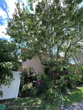 Image 8 - 2384 Northwest 34th Way, Coconut Creek, FL 33066, USA - House for sale