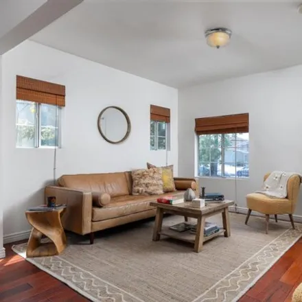 Image 6 - 1700 North Avenue 46, Los Angeles, CA 90041, USA - House for sale