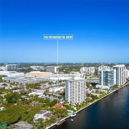Image 5 - 742 Intracoastal Dr, Fort Lauderdale, Florida, 33304 - House for sale