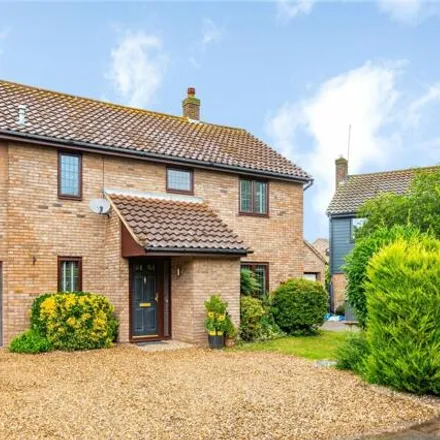 Buy this 5 bed house on Marston Beck in Chelmsford, CM2 6RL
