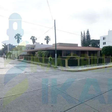 Buy this 3 bed house on Calle Río Uxpanapa in 92800 Túxpam, VER