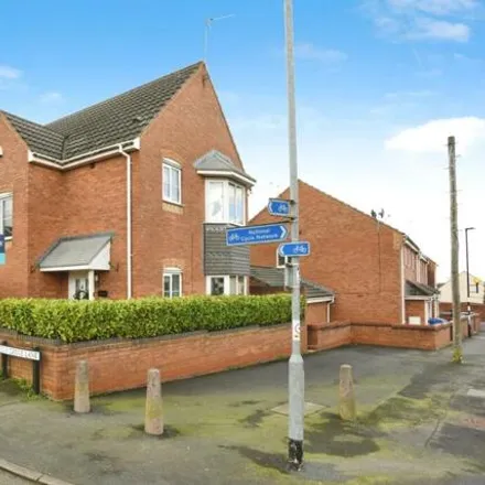 Buy this 3 bed house on Holly Grove Lane in Burntwood, WS7 1LU