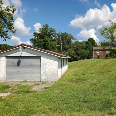 Buy this 3 bed house on 4159 Weir Street in Greenville, Muhlenberg County