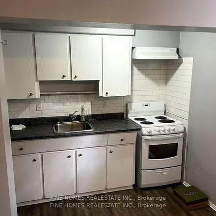Image 5 - unnamed road, Hamilton, ON L8P 1H4, Canada - Apartment for rent