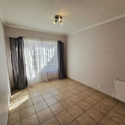 Image 9 - unnamed road, Wapadrand Security Village, Gauteng, 0050, South Africa - Townhouse for rent