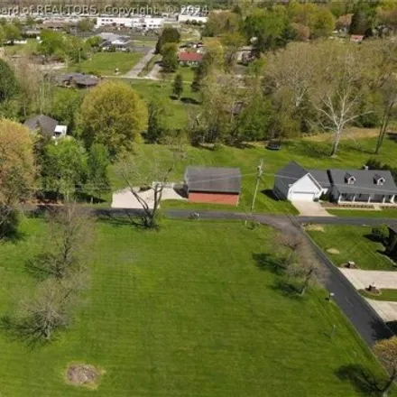 Image 5 - 116 East Maplewood, Oakwood Estates, Teays Valley, WV 25560, USA - House for sale