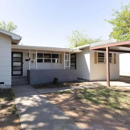 Buy this 4 bed house on 2561 44th Street in Lubbock, TX 79413