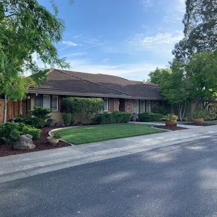 Image 2 - 302 Thistle Down Drive, Roseville, CA 95661, USA - House for sale