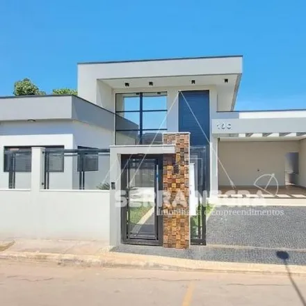 Buy this 3 bed house on Rua 3 in Colônia Agrícola Samambaia, Plano Piloto - Federal District
