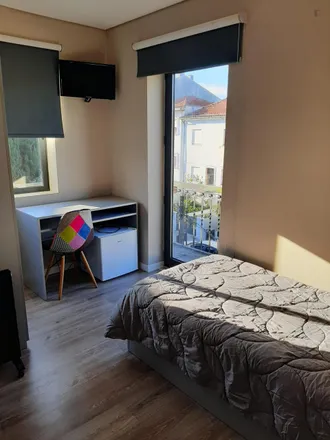 Rent this 2studio room on Rua da Nau Vitória in 4350-162 Porto, Portugal