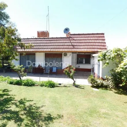 Buy this 2 bed house on Carlos López Buchardo in Rififí, B1738 GTD Moreno